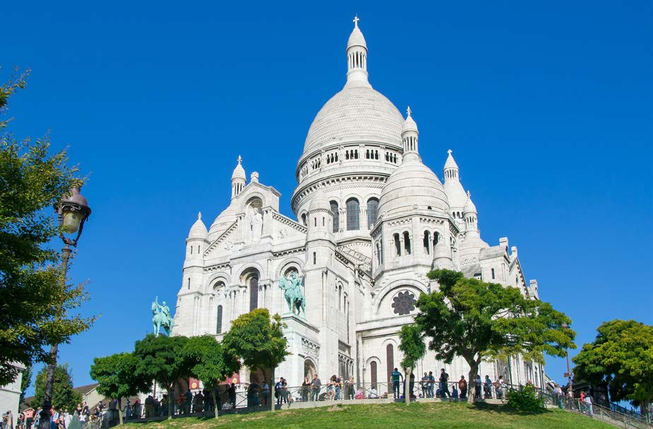 Bazylika Sacré Coeur de Montmartre w Paryżu. Źródło: Pozwiedzaj.pl
